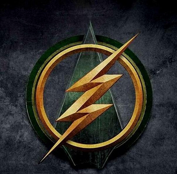 Logo del crossover de The Flash vs Arrow
