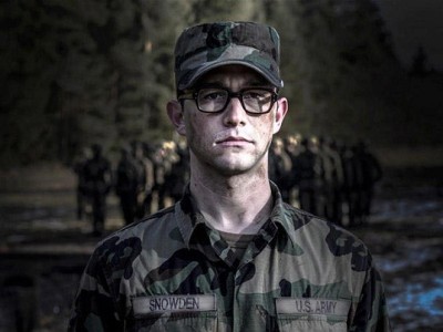 Joseph Gordon-Levitt es Edward Snowden