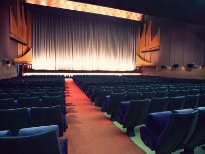 Au Revoir Palafox, otro cine emblemático que cierra sus puertas