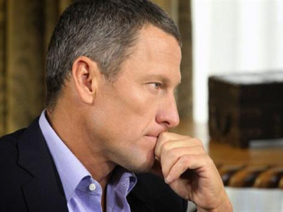 Biopic Armstrong Interior