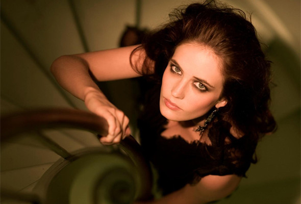 Eva Green SinCity Interior