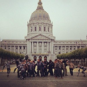'El amanecer del planeta de los simios' en el Ayuntamiento de San Francisco