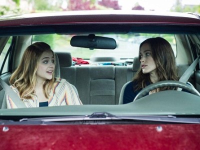 Keira Knightley y Chlöe Grace Moretz en 'Laggies'