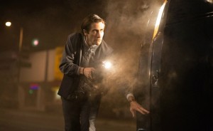 Jake Gyllenhaal busca la noticia en 'Nightcrawler'