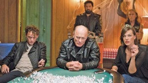 Ed Harris y Milla Jovovich, a la cabeza de un grupo de moteros en 'Cymbeline'