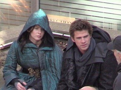 Jennifer Lawrence y Liam Hemsworth en la nueva entrega de 'Los juegos del hambre'