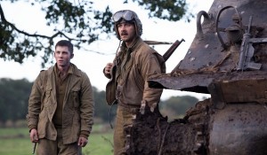 Logan Lerman y Shia LaBeouf en 'Corazones de acero'