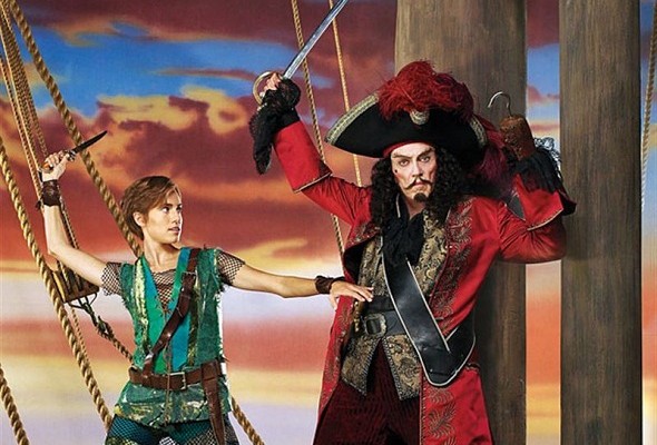 Christopher Walken da vida al Capitán Garfio