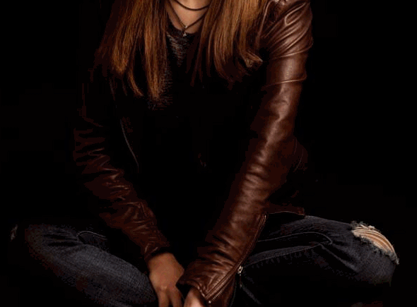 Anna Kendrick, protagonista del nuevo póster de 'Dando la nota: aún más alto'