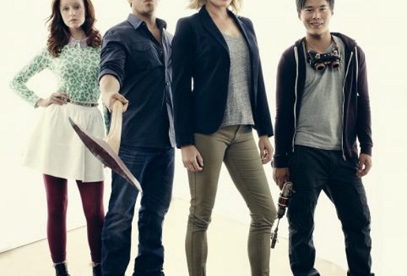 Parte del reparto de 'The Librarians', la nueva serie de TNT