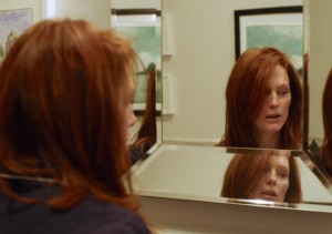 Julianne Moore favorita a todos los premios con 'Still Alice'