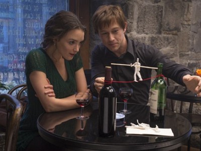 Gordon-Levitt y Charlotte Le Bon en 'The walk'