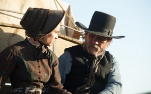Tommy Lee Jones y Hilary Swank en 'The homesman'