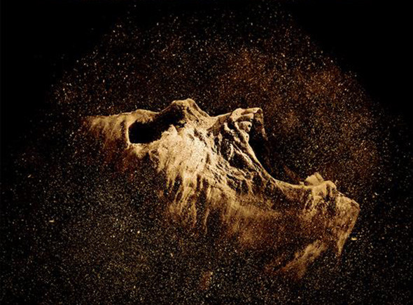 Póster en español de La Pirámide (The Pyramid)