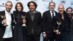 El equipo de 'Birdman' posa con sus premios