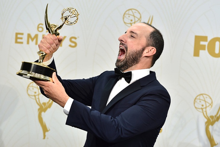 Tony Hale conquista el premio por 'Veep'