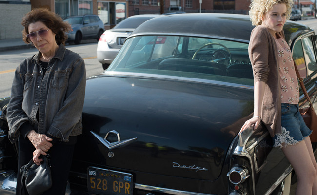 Julia Garner como Sage y Lily Tomlin como Elle en Grandma
