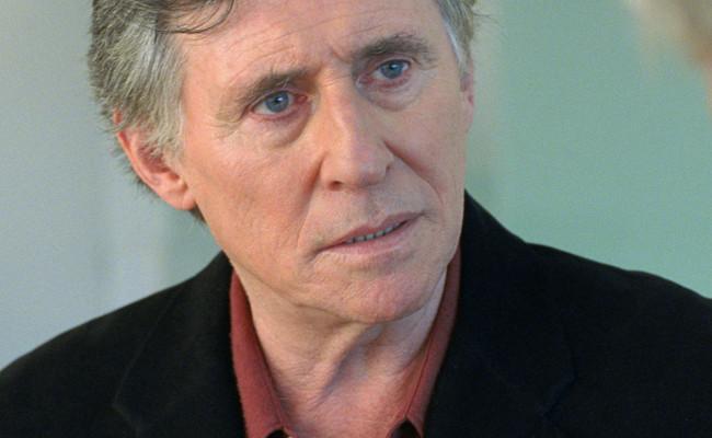 Tráiler de ‘El amor es más fuerte que las bombas’ lo último de Joachim Trier con Gabriel Byrne