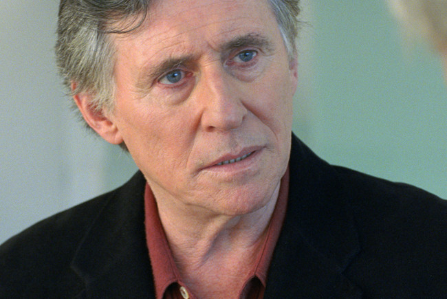 Tráiler de ‘El amor es más fuerte que las bombas’ lo último de Joachim Trier con Gabriel Byrne