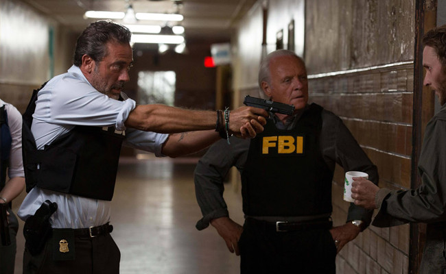 ‘Premonición’ cartel y primeras imágenes del nuevo thriller paranormal de Anthony Hopkins y Colin Farrell