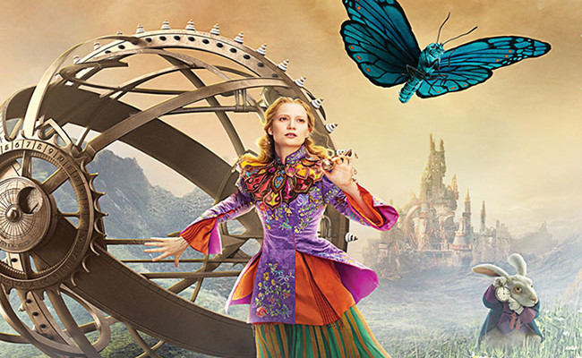 Alicia a través del espejo destacada