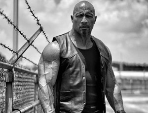 Dwayne Johnson como Hobbs en Furious 8 destacada