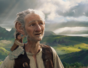 Ya podemos admirar el cartel final de ‘Mi amigo el gigante’, dirigida por Steven Spielberg