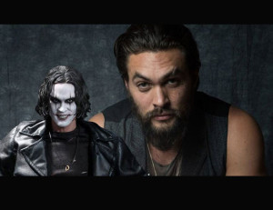 Jason Momoa será 'El Cuervo' destacada