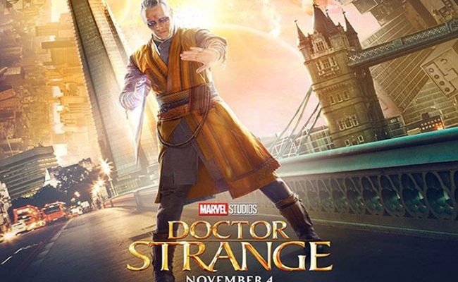 Nuevo póster de de 'Doctor Extraño' destacada