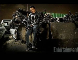 Gabriel Luna como Robbie Reyes destacada