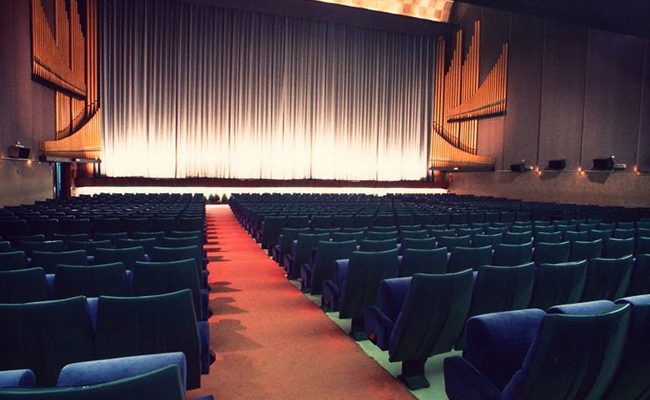 Au Revoir Palafox, otro cine emblemático que cierra sus puertas