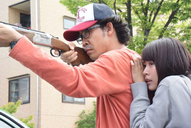 ¡La película de zombis triunfadora en Sitges ‘I Am a Hero’ llega por fin a los cines!