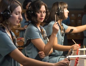 not_17_laschicasdelcable-carrusel