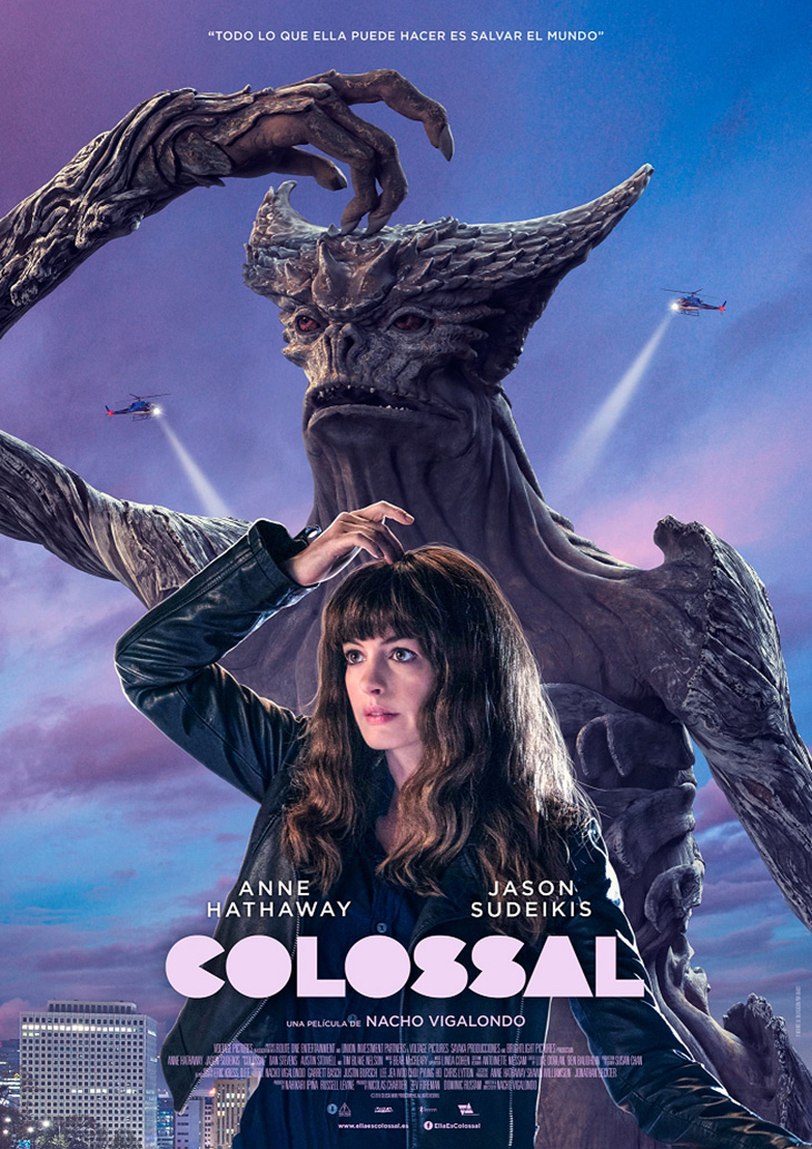 Póster en español de 'Colossal'