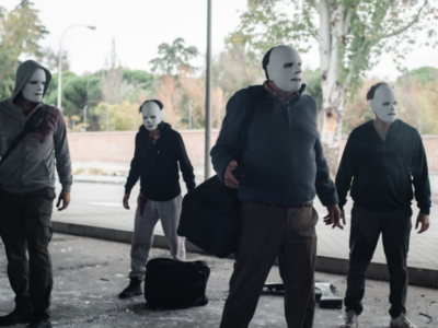 Fotograma oficial de Colisión con los atracadores enmascarados