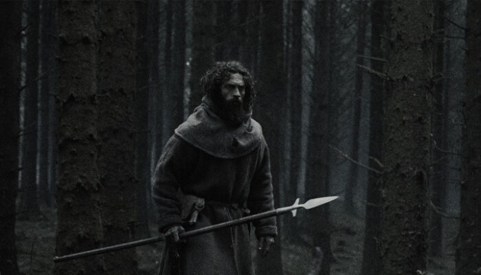 Aaron Taylor-Johnson en Licántropo, la película de Robert Eggers