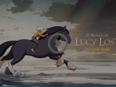 Imagen promocional del tráiler de El misterio de Lucy Lost, con Lucy a caballo