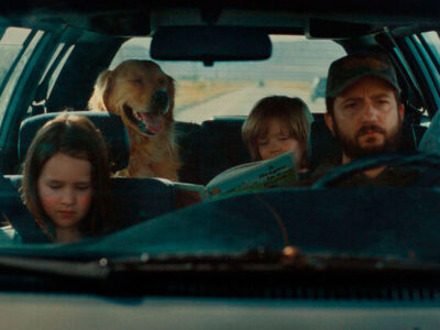 John Magaro, Molly Belle Wright y Wyatt Solis viajan en coche en Omaha.