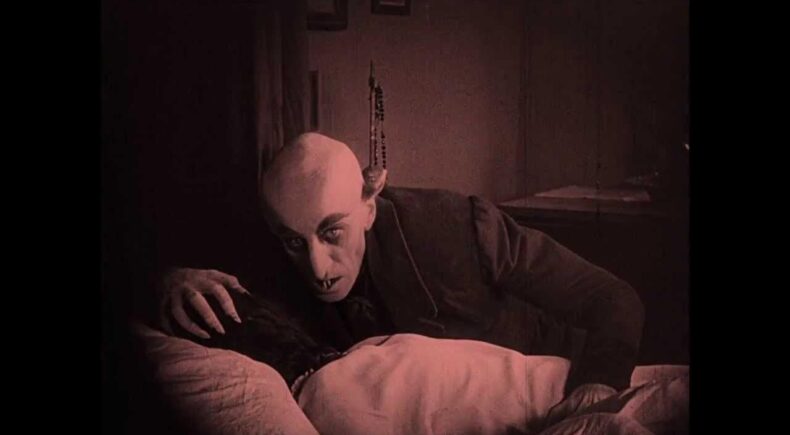 Max Schreck como el conde Orlok en Nosferatu (1922), imagen del tráiler oficial de Kino Lorber.